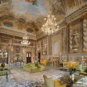 Grand Continental - Starhotels Collezione Отель